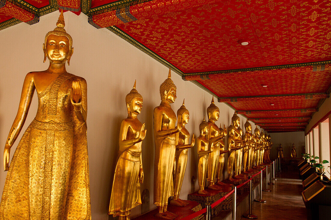 Buddhas in Wat Pho (Wat Po), Bangkok, Thailand, Südostasien, Asien