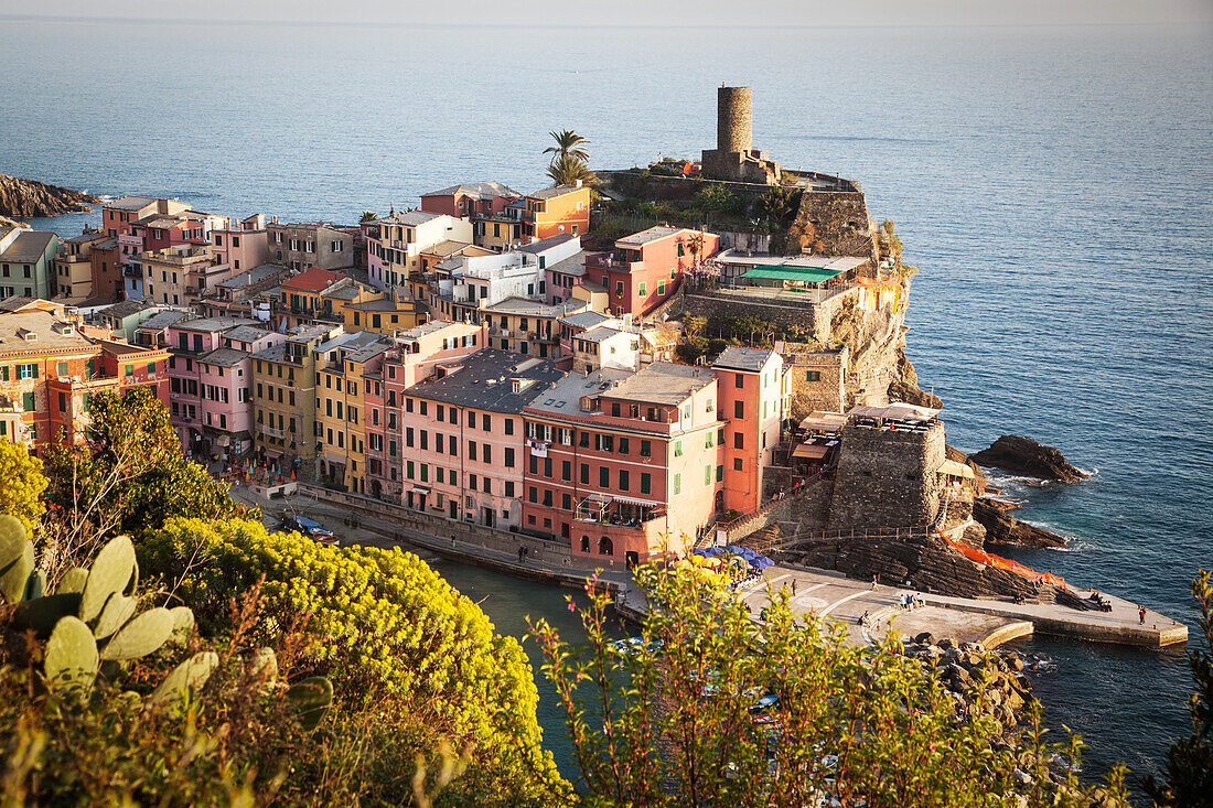 Vernazza in sunset light, Cinque Terre National Park, UNESCO World Heritage Site, Liguria, Italy, Mediterranean, Europe