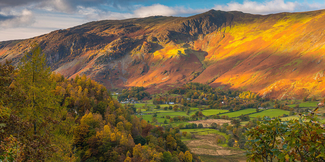 Borrowdale am Südufer von Derwentwater, Lake District Nationalpark, Cumbria, England, Großbritannien, Europa