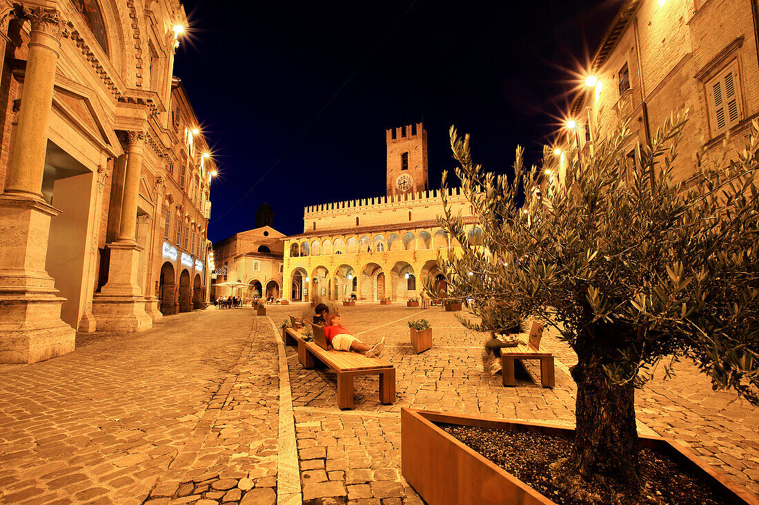 Piazza del Popolo, Offida village, Ascoli Piceno district, Marche, Italy