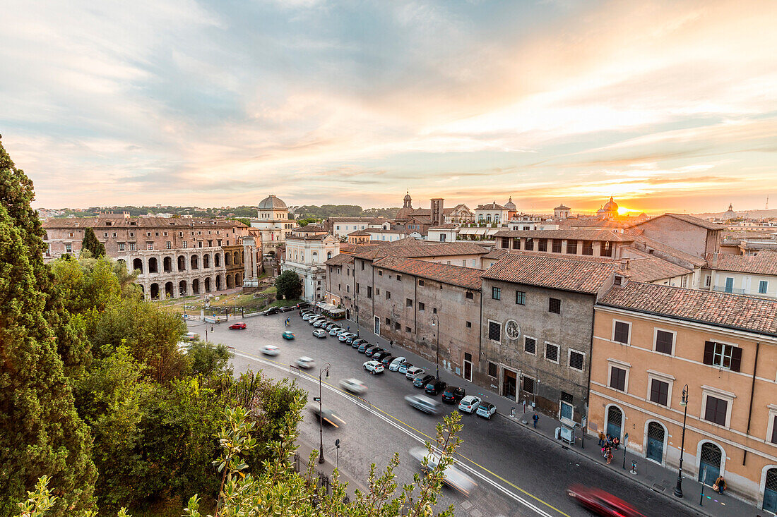 Europe, Italy, Lazio, Rome, Sunrise on Rome city centre