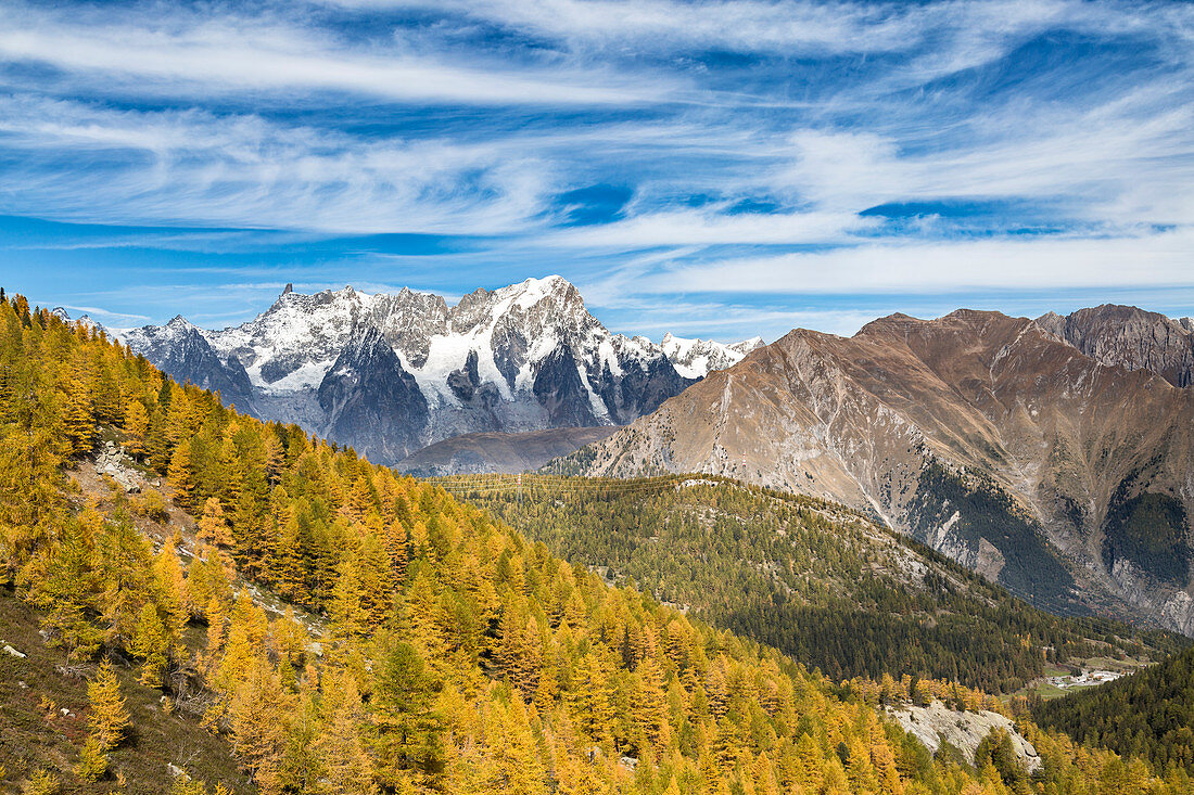 Die Grandes Jorasses, See Arpy, Morgex, Provinz Aosta, Aostatal, Italien, Europa