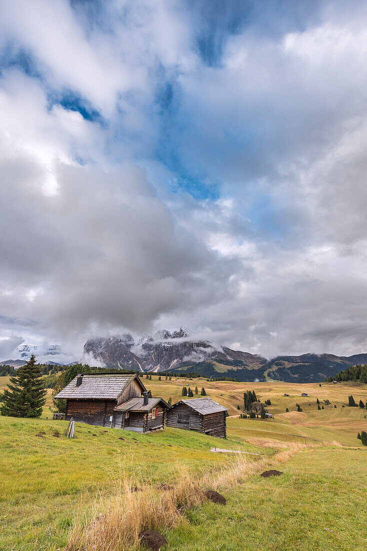 Seiser Alm, Seiser Alm, Dolomiten, Südtirol, Italien, Sonnenuntergang auf der Seiser Alm, Seiser Alm