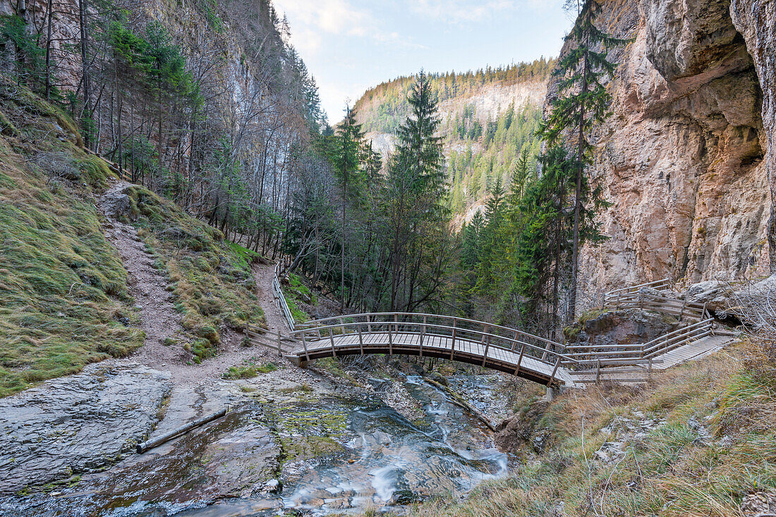 Wasserfall Tret, Europa, Italien, Trentino Südtirol, Trento Bezirk, Non Tal, Tret Stadt