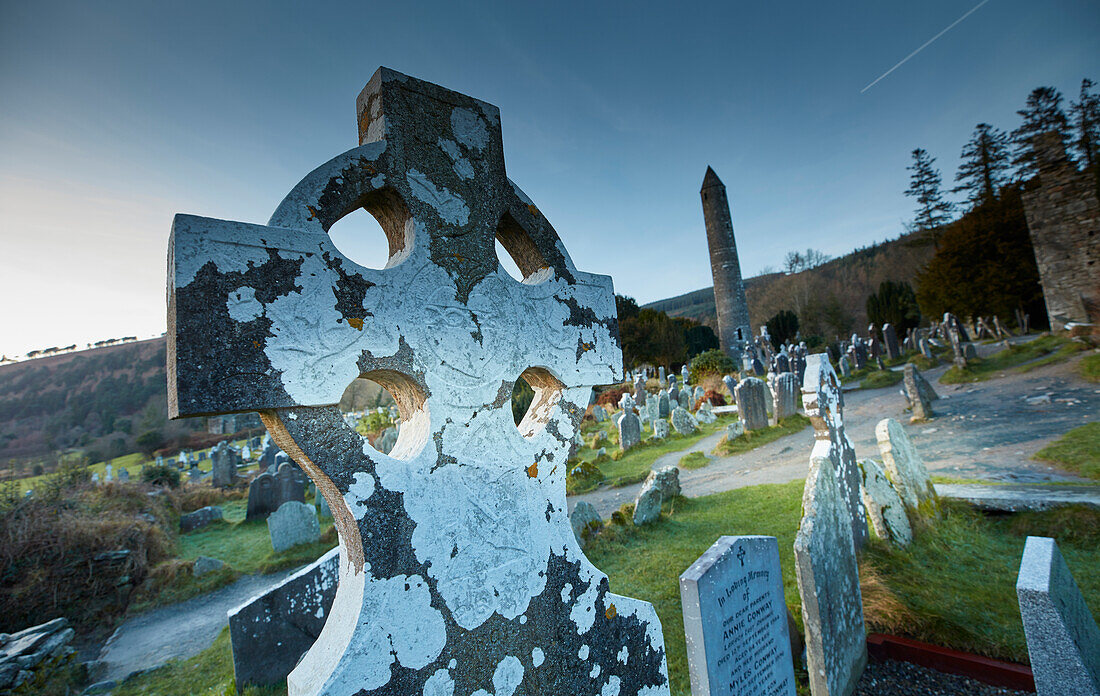 Klosterruine Glendalough Monastic Site, bei Derrybawn, Co Wicklow, Irland