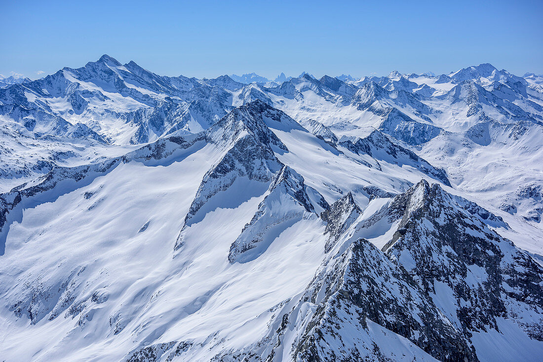 Blick auf Rötspitze und Hochgall, von der Reichenspitze, Zillertaler Alpen, Tirol, Österreich