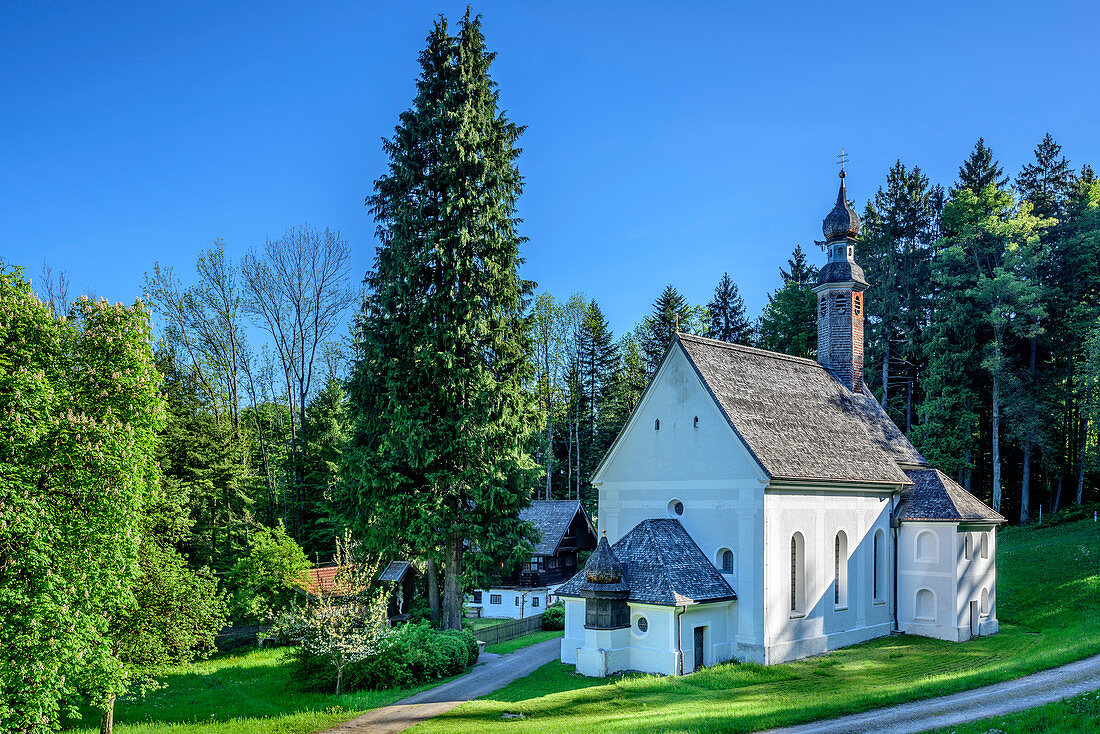 Chapel Kirchwald, Heuberg, Nussdorf, Chiemgau Alps, Upper Bavaria, Bavaria, Germany