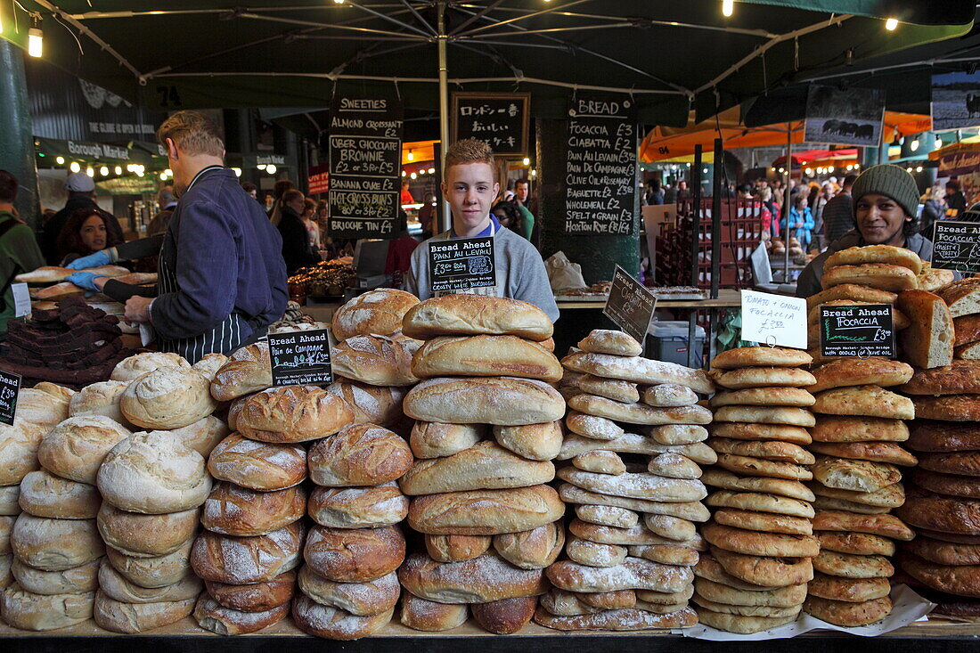 Brotverkäufer, Borough Market, Southwark, London, England