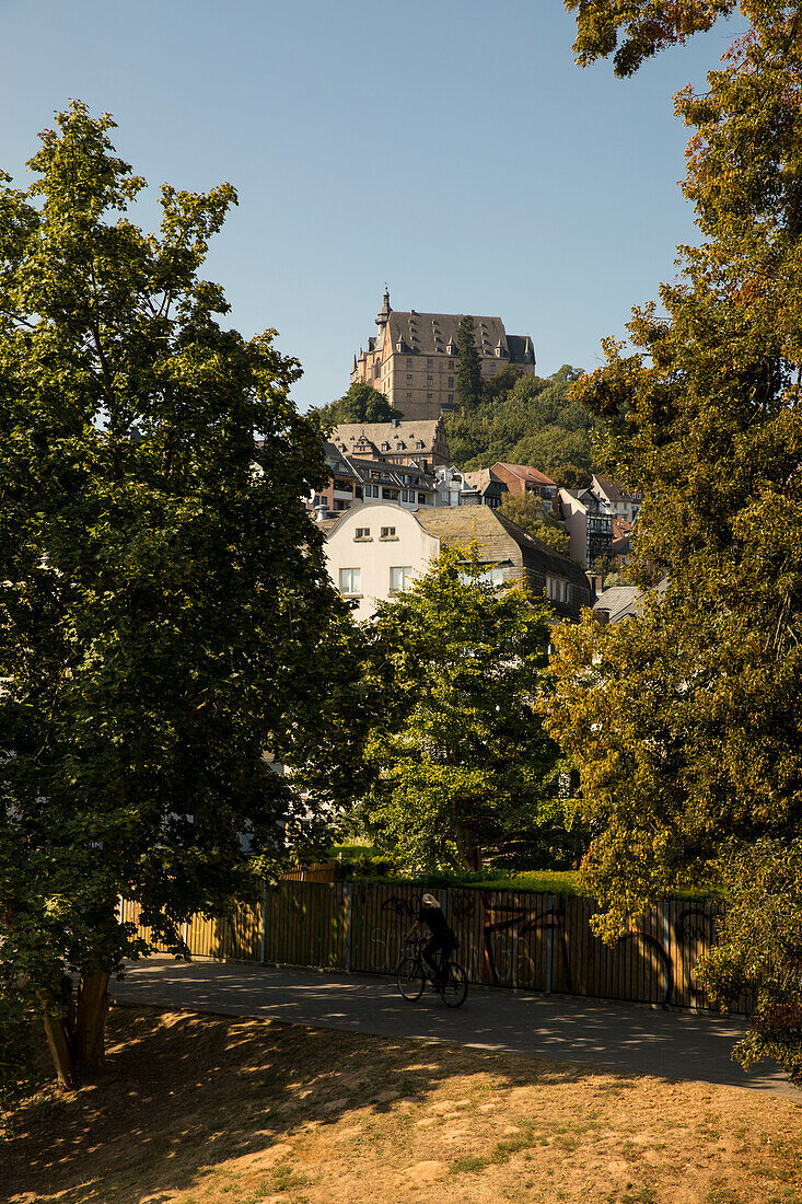 Autumn view of the Landgrafenschloss, Marburg, Hesse, Germany, Europe