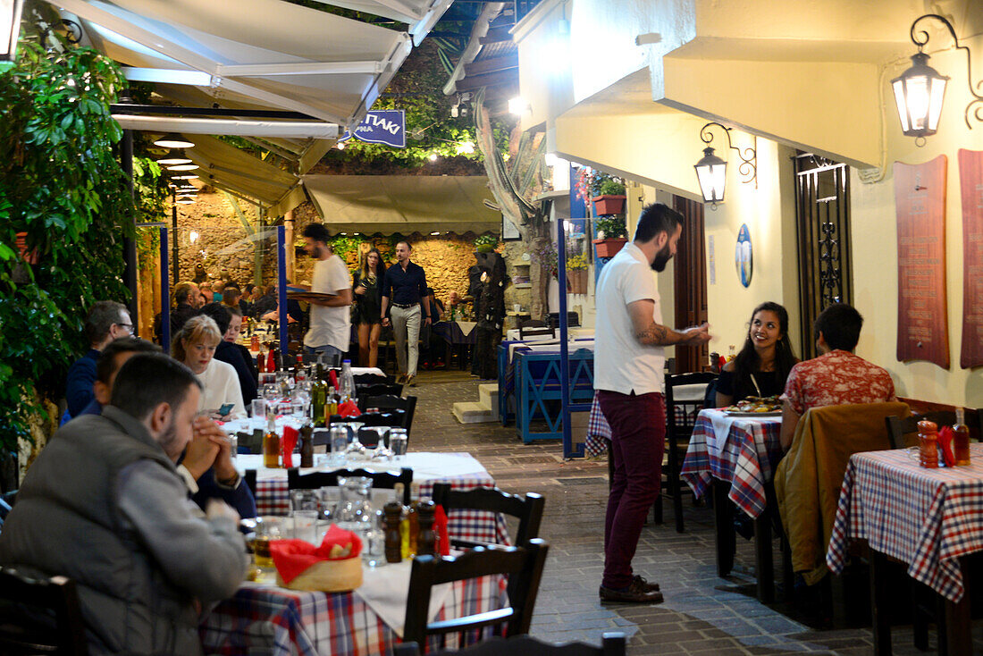 Abends in der Altstadt, Haniá, Kreta, Griechenland