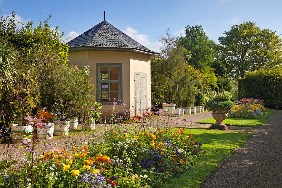 Pavilion in the flower garden, Schlosspark Belvedere, Weimar, Thuringia, Germany