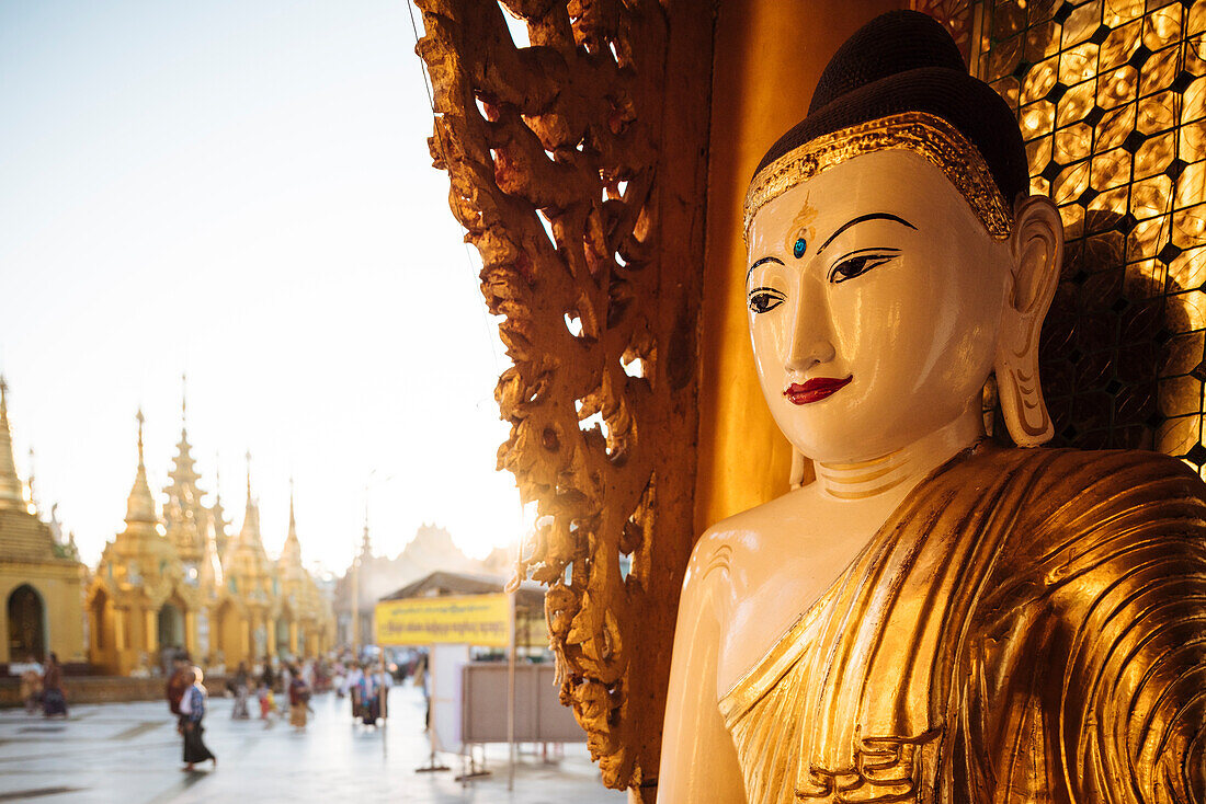 Shwedagon Pagoda, Yangon (Rangoon), Myanmar (Burma), Asia