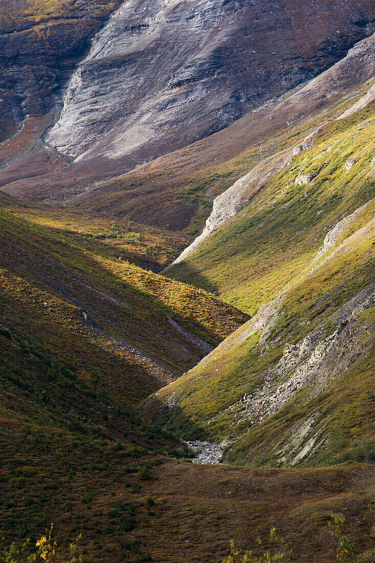 'Brooks Range, Gates Of The Arctic National Park, Northwestern Alaska; Alaska, United States Of America'