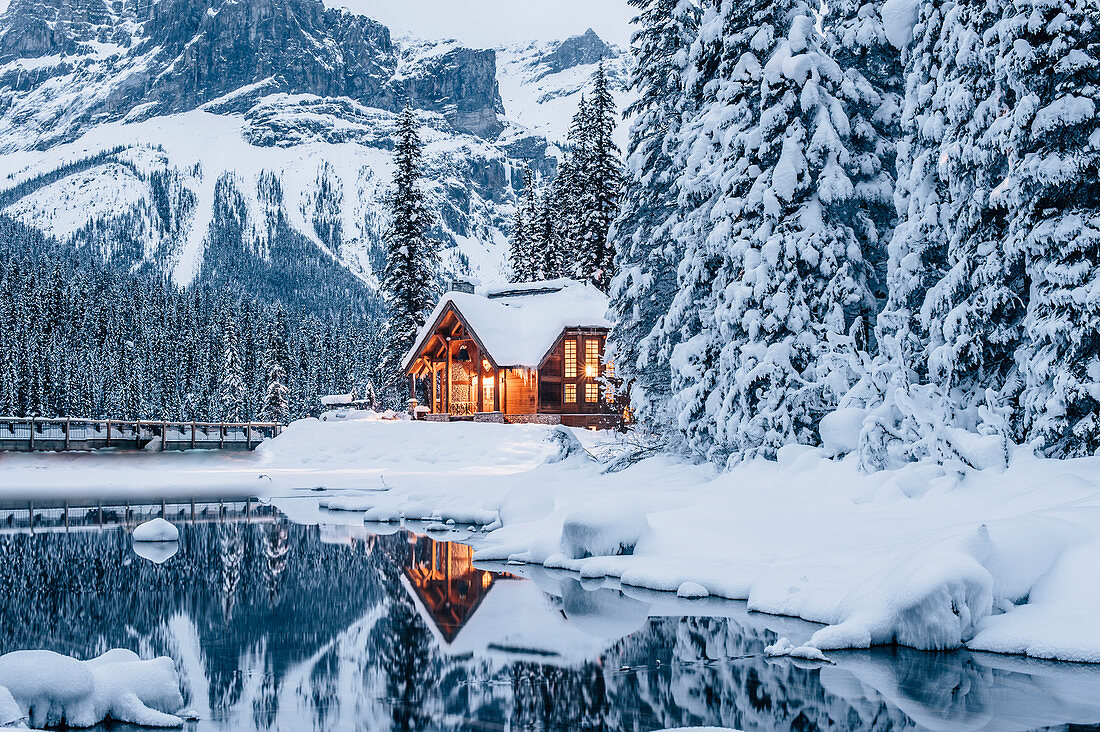 Emerald Lake Lodge, Emerald Lake, Yoho Nationalpark, British Columbia, Kanada, Nordamerika