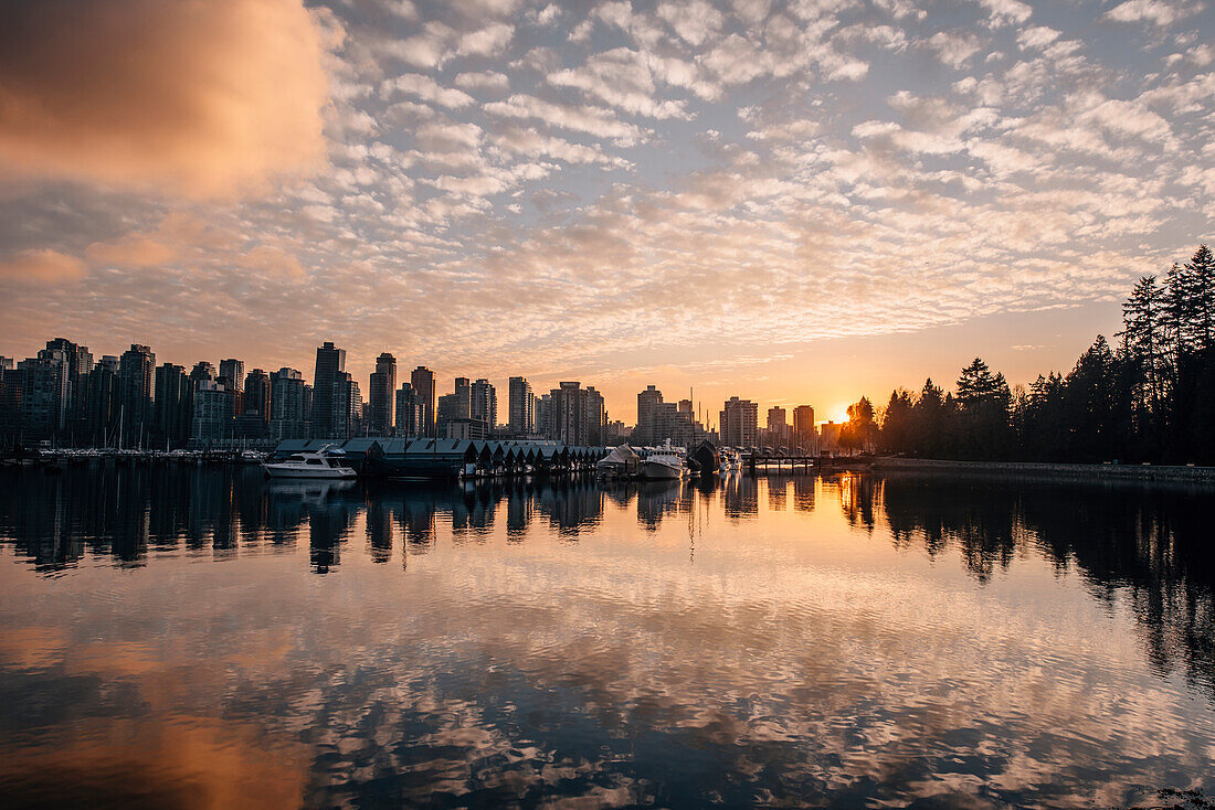 Skyline von Vancouver, Vancouver, British Columbia, Kanada, Nordamerika