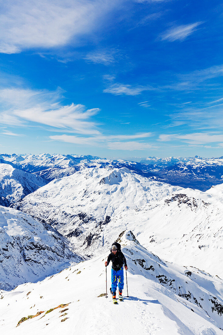 Ski touring on Mont Buet, Chamonix, Rhone Alpes, Haute Savoie, French Alps, France, Europe