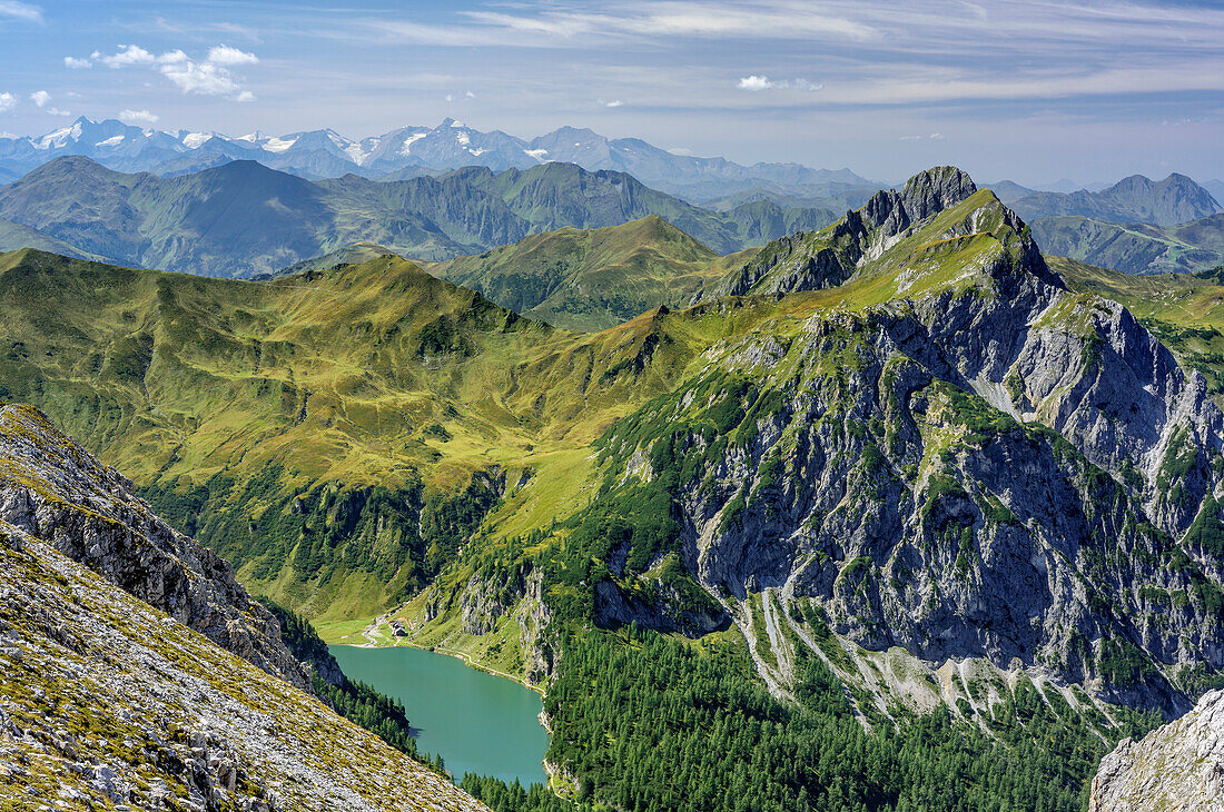 View towards lake Tappenkarsee and Draugstein, Stierkarkopf, valley Riedingtal, Radstadt Tauern, Lower Tauern, Carinthia, Austria