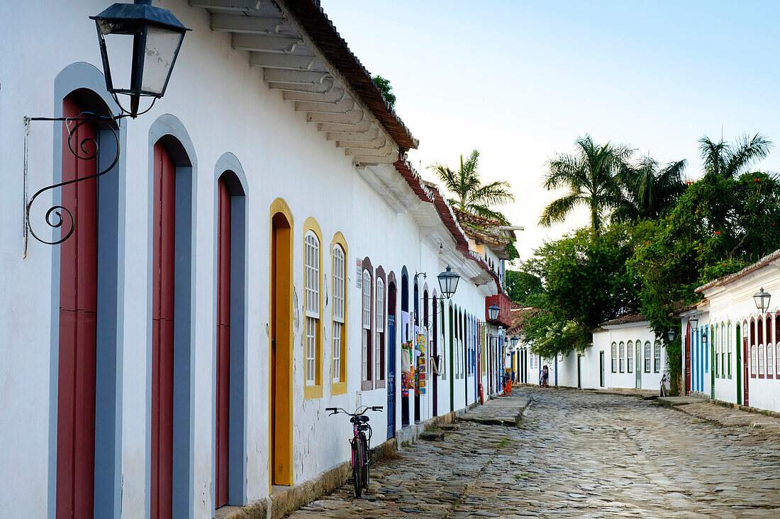 Portuguese colonial vernacular architecture in the centre of Paraty (Parati) town on Brazil's Green Coast, Rio de Janeiro state, Brazil, South America