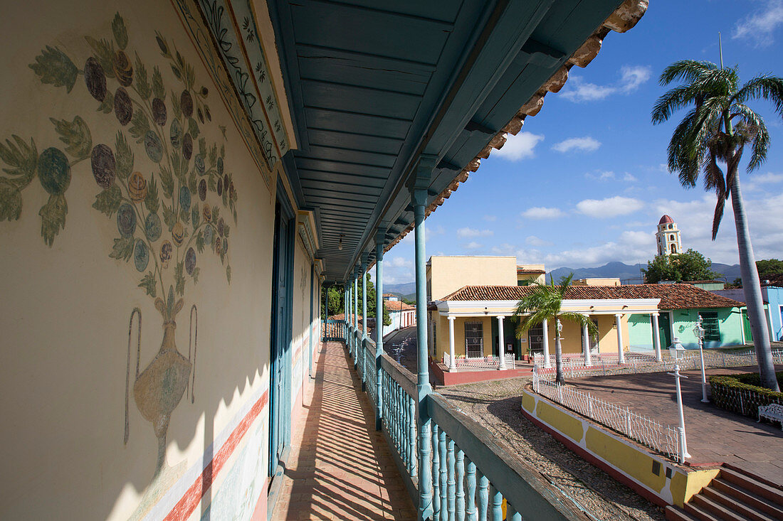 Murals on Outside Wall, Universal Benito Ortiz Galeria de Arte, Trinidad, UNESCO World Heritage Site, Sancti Spiritus, Cuba, West Indies, Central America