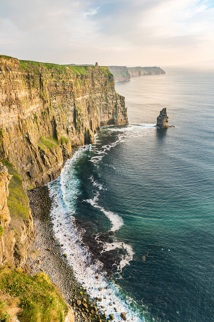 Breanan Mor and O'Briens tower, Cliffs of Moher, Liscannor, County Clare, Munster province, Republic of Ireland, Europe