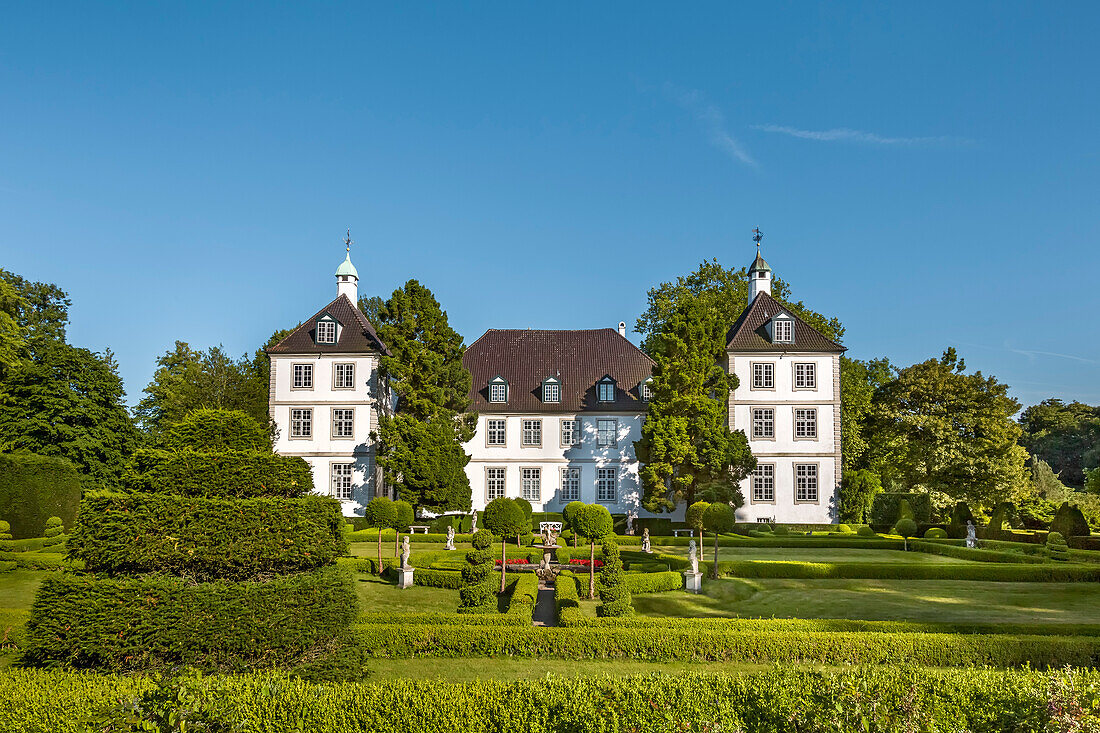 Manor house, Gut Panker, Panker, Holsteinische Schweiz, Baltic coast, Schleswig-Holstein, Germany