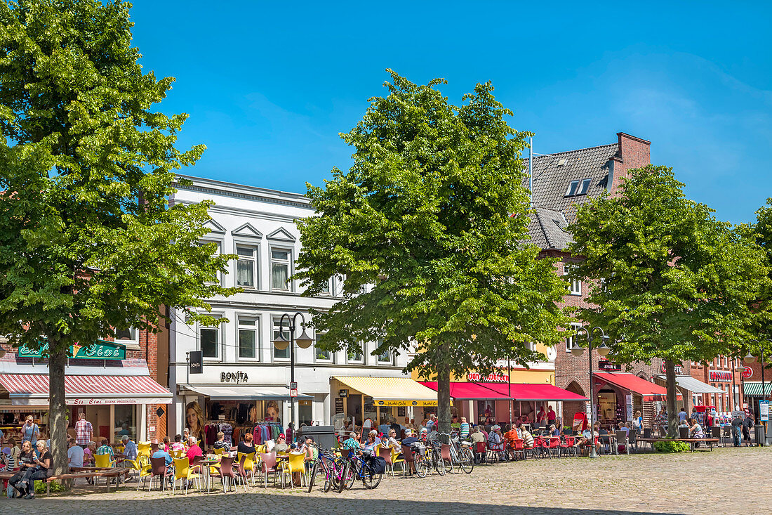 Market square, Ploen, Holsteinische Schweiz, Baltic coast, Schleswig-Holstein, Germany