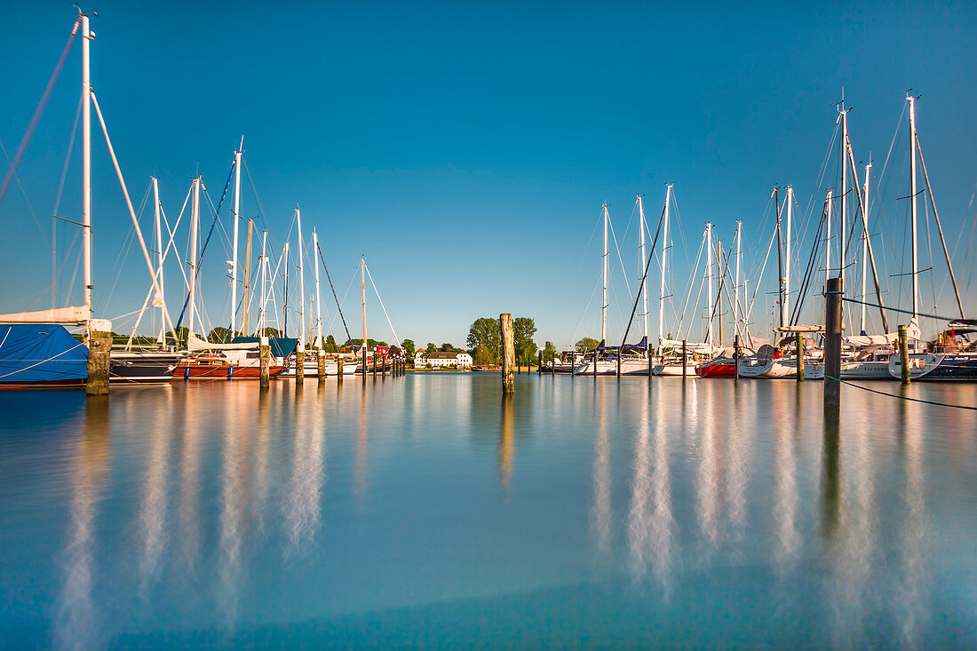 Segelboote, Hafen, Stadt Arnis, Schlei, Ostsee, Schleswig-Holstein, Deutschland