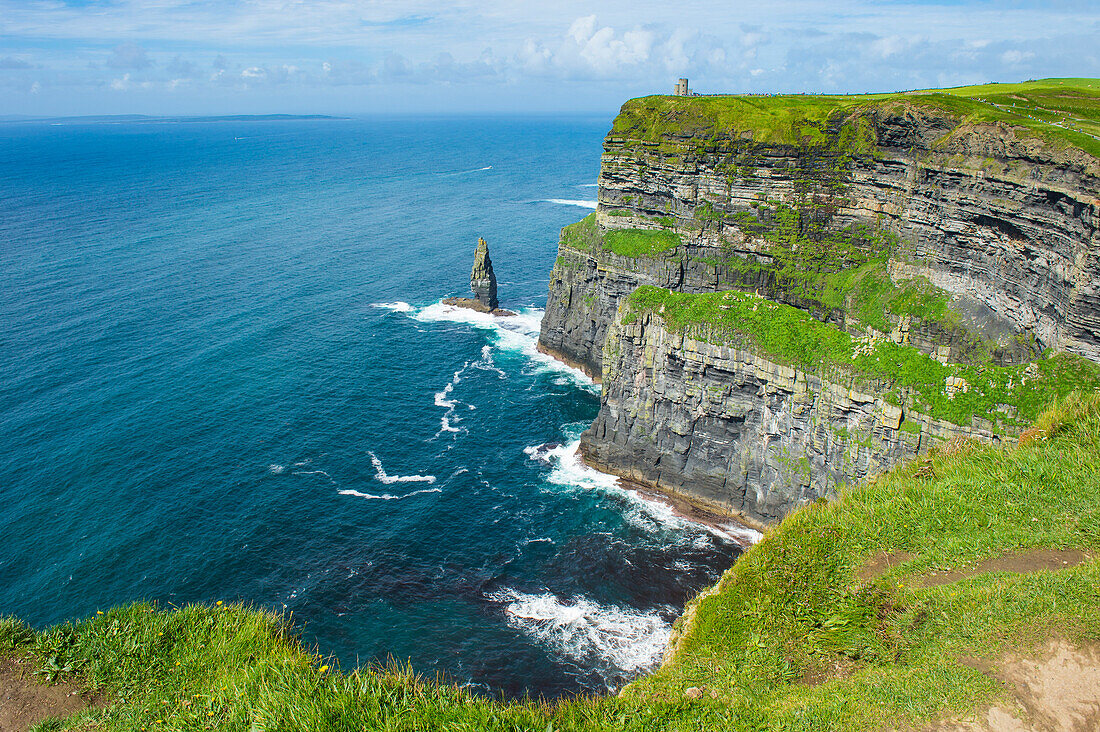 Cliffs of Moher, Burren, County Clare, Munster, Irland, Europa