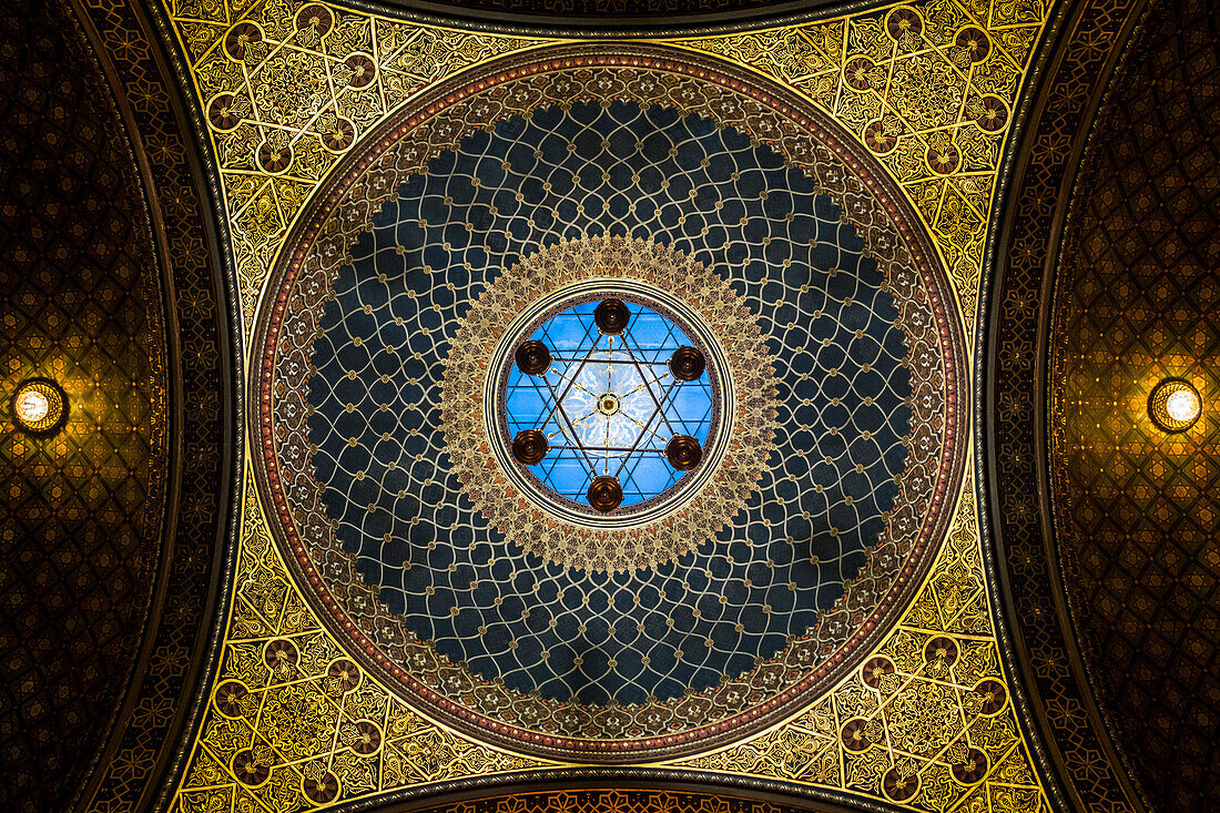 Decorated ceiling of the Spanish Synagogue, Prague, Czech Republic, Europe