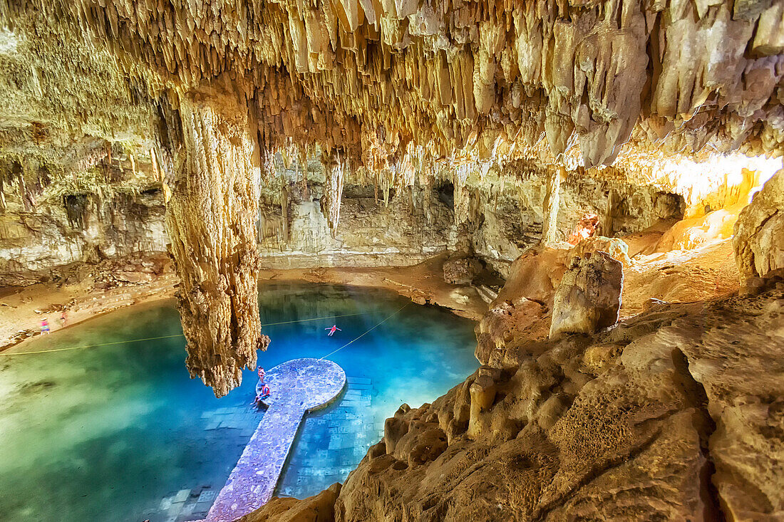 Beautiful scenery of Suytun cenote, Carretera Libre Valladolid-Cancun Kilometro 6, Valladolid, Yucatan Peninsula, Mexico