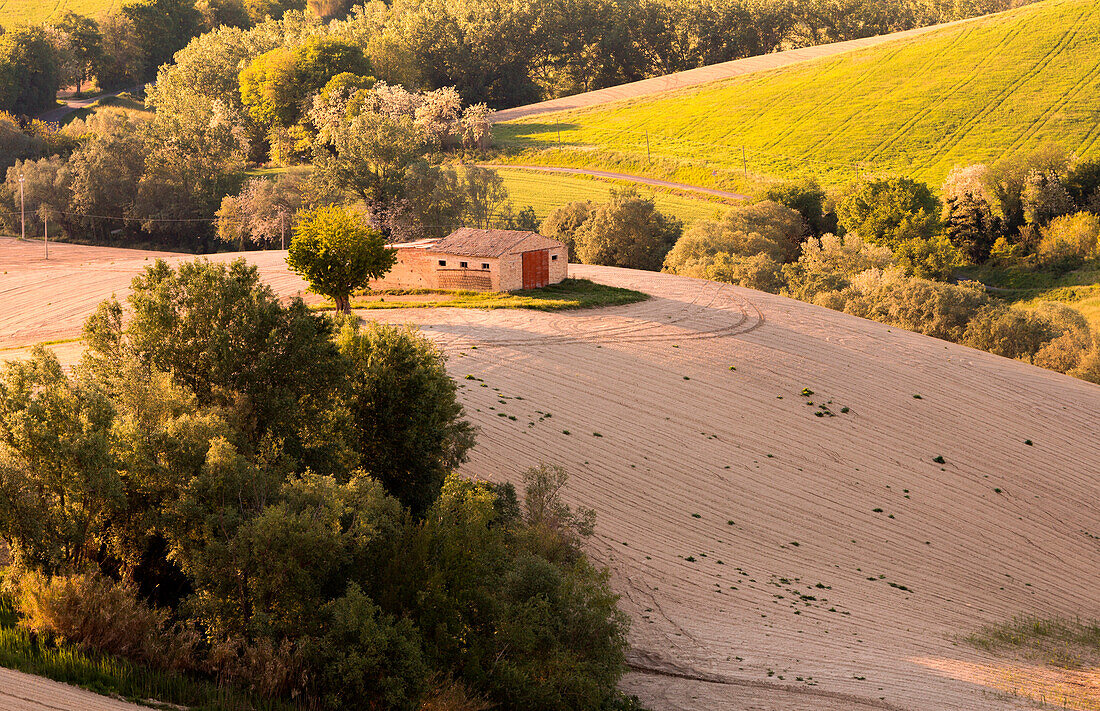 San Giusto Dorf Landschaft, Macerata Bezirk, Marken, Italien