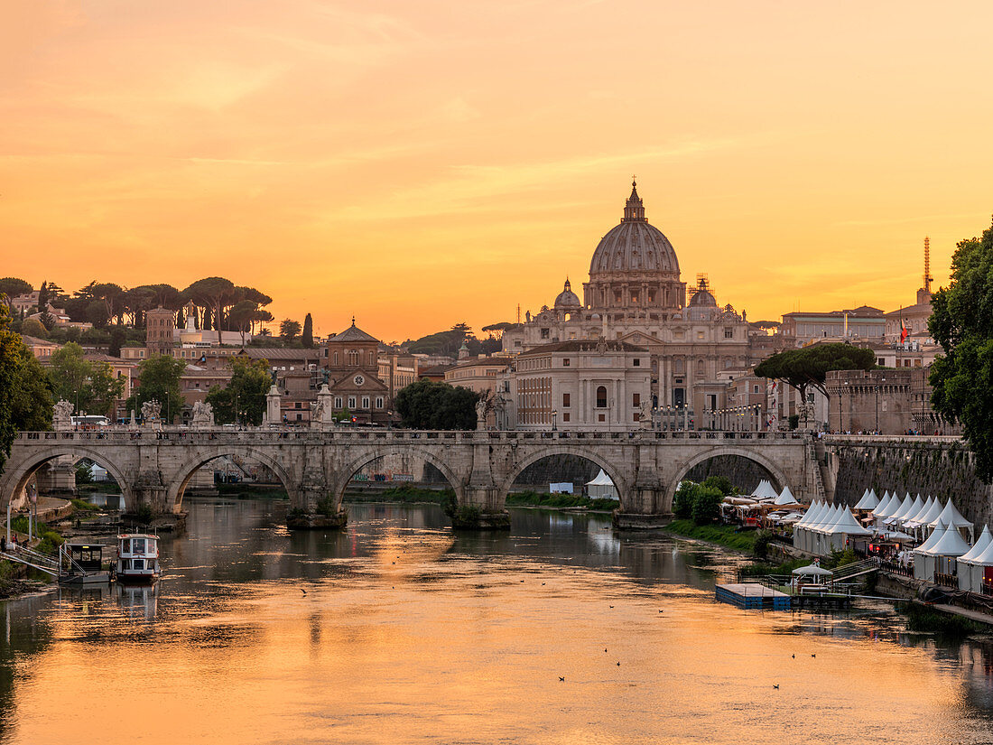 Italy, Lazio, Rome, Sunset on Saint Peter's Basilica