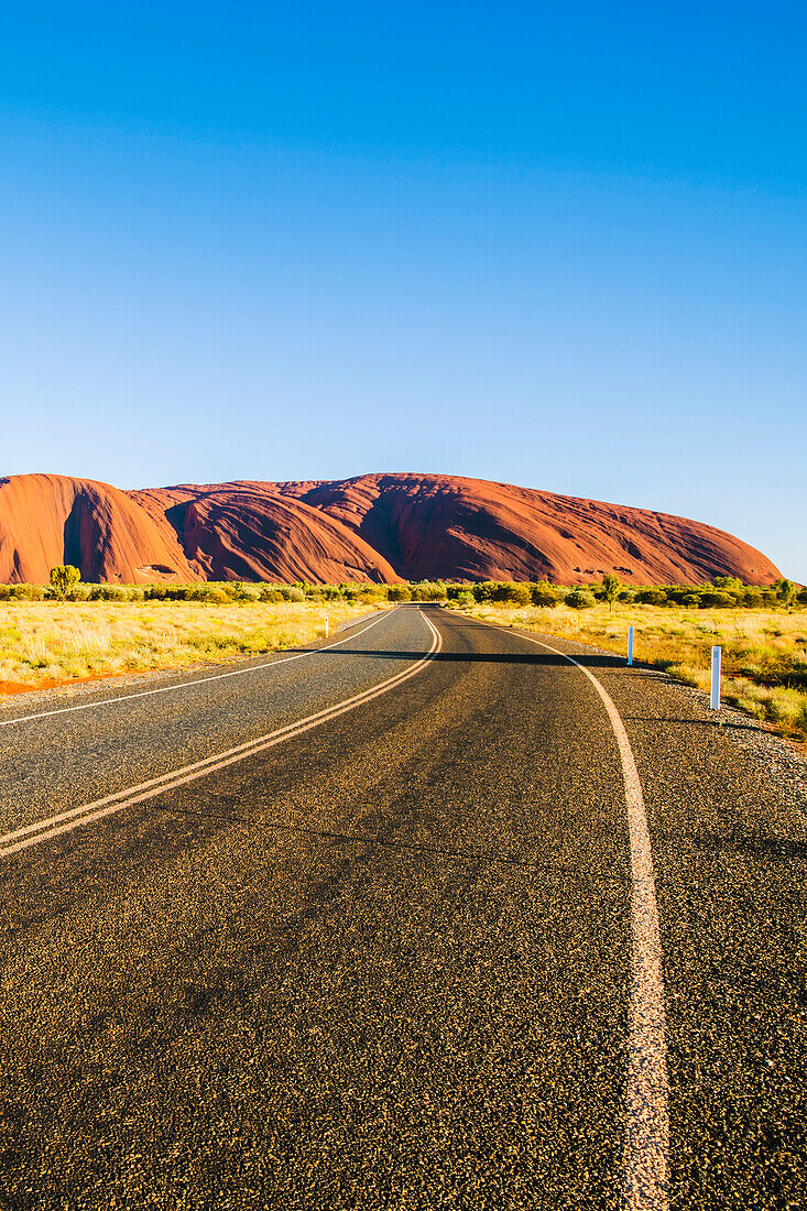 Uluru (Ayers-Felsen), Uluru-Kata Tjuta Nationalpark, Nordterritorium, Zentralaustralien, Australien