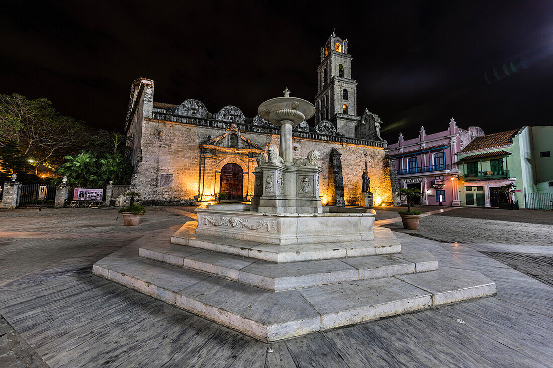 Fuentes de los Leones ,Fountains of the Lions, in the Plaza de San Francisco, Havana, Cuba, West Indies, Central America