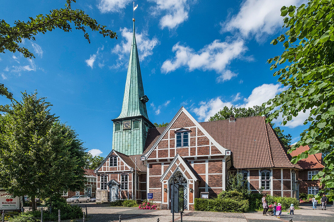 Kirche St. Petri und Pauli in Bergedorf bei Hamburg, Norddeutschland, Deutschland