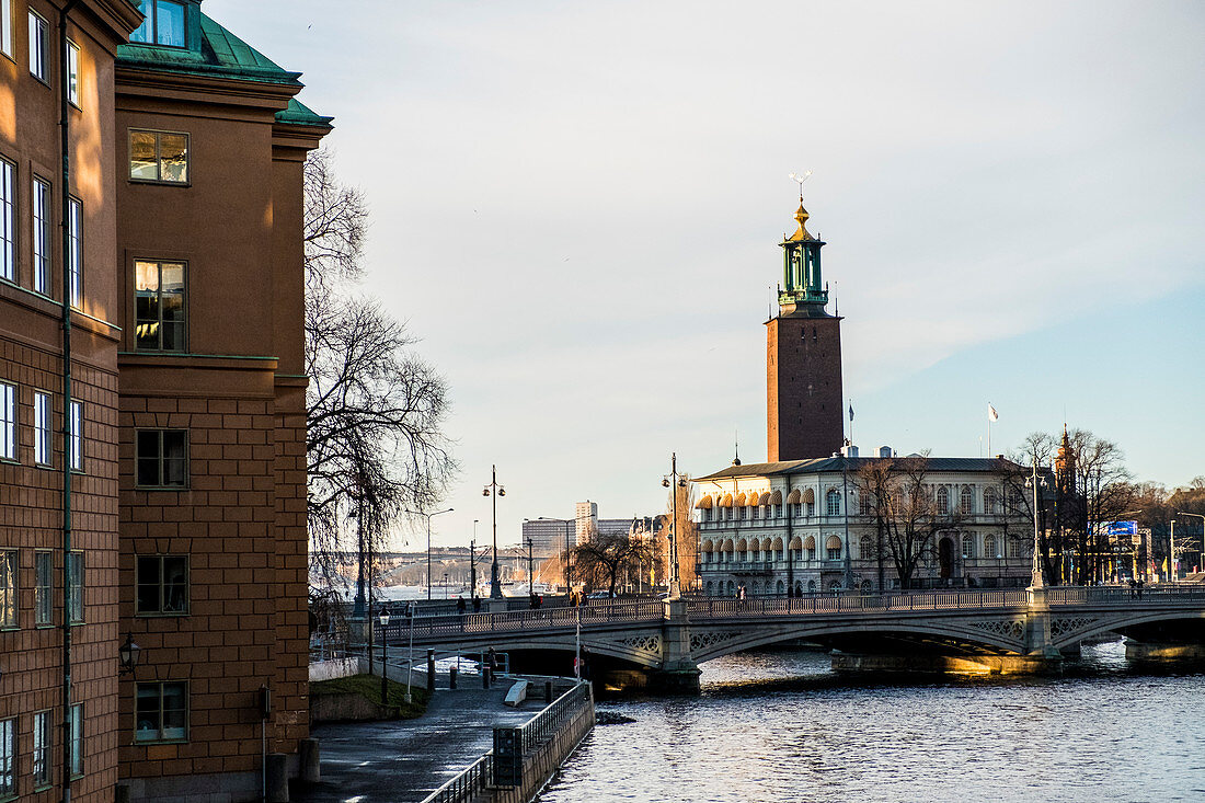 Blick auf das Stockholmer Stadhus in Stockholm, Stockholm, Scheden