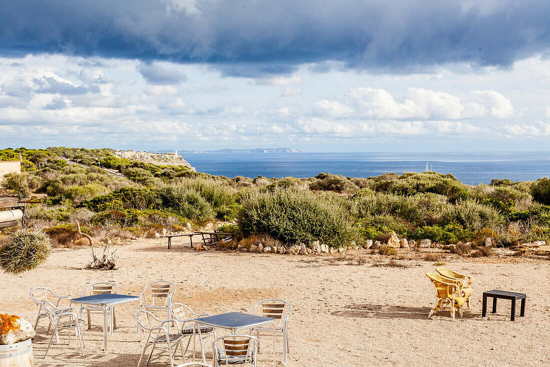 Kleines Restaurant in der Nähe von dem Mirador del Aguila, Mallorca, Balearische Inseln, Spanien
