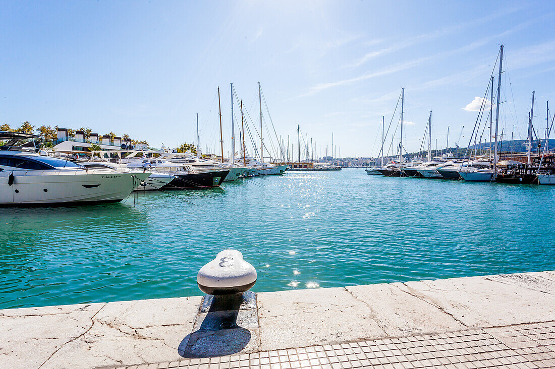 yachten hafen palma