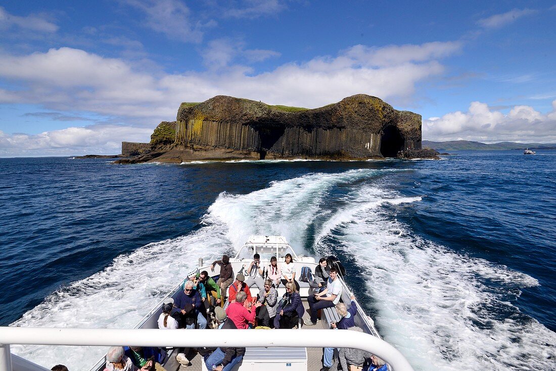 Vulcanic island of Staffa, southpart of the Isle of Mull, Scotland