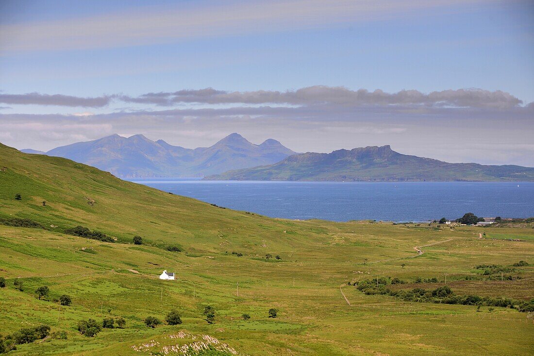 Landschaft, Blick bis Skye, Westküste südlich von Mallaig, Schottland