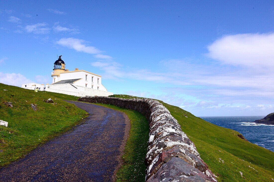 'Leuchtturm, Stoer Head bei Lochinver an der Küste ''The Minch'', Nordwest-  Schottland'