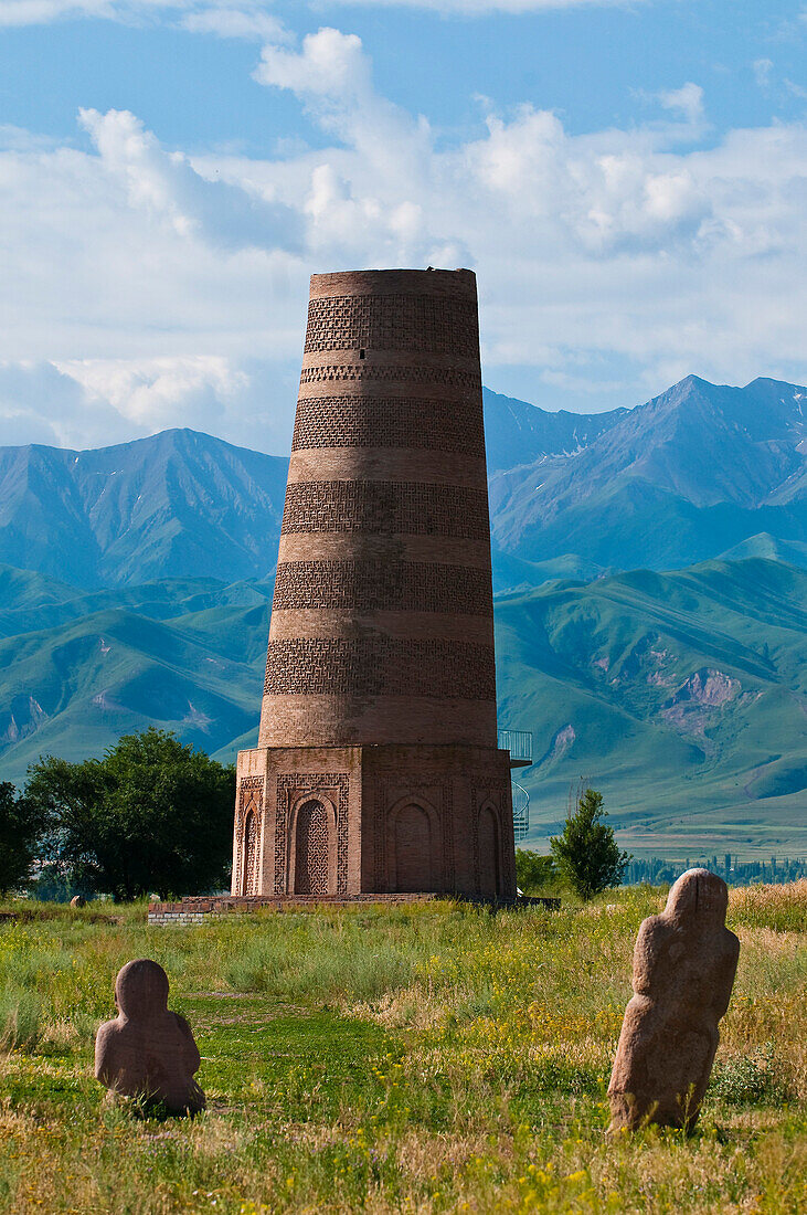 Central Asia, Kyrgyzstan, Chuy province, Burana Tower (11th), archeological site, minaret, remains of the ancient city of Balasagyn