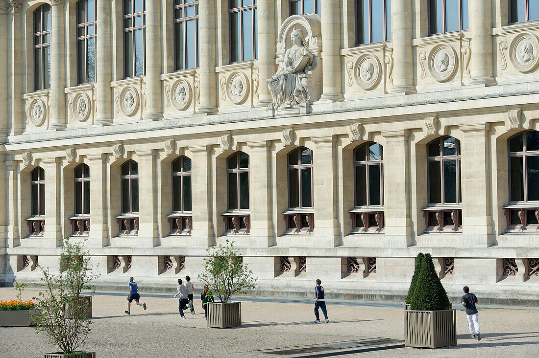France, Paris, 5th district. Jardin des plantes. The Grande Galerie de l'Evolution