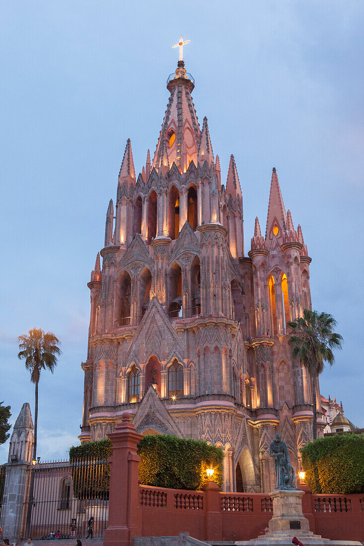 Mexiko, Bundesstaat Guanajuato, San Miguel de Allende, Kathedrale San Miguel Arcangel, neugotischer Stil, Ende des 19. Jahrhunderts