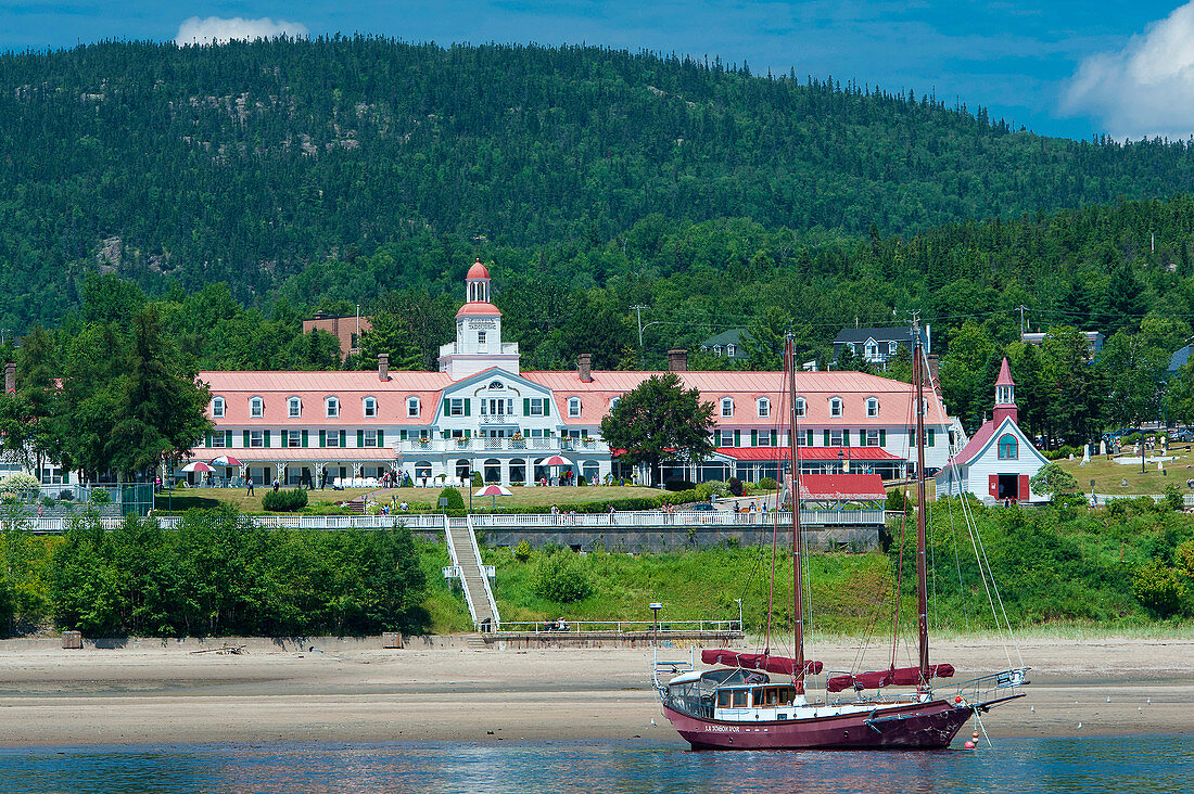 Canada, Province of Quebec. Estuary of the Saint Laurent. Tadoussac, world capital of whale watching. Hotel Tadoussac on the shores of the Saint Laurent