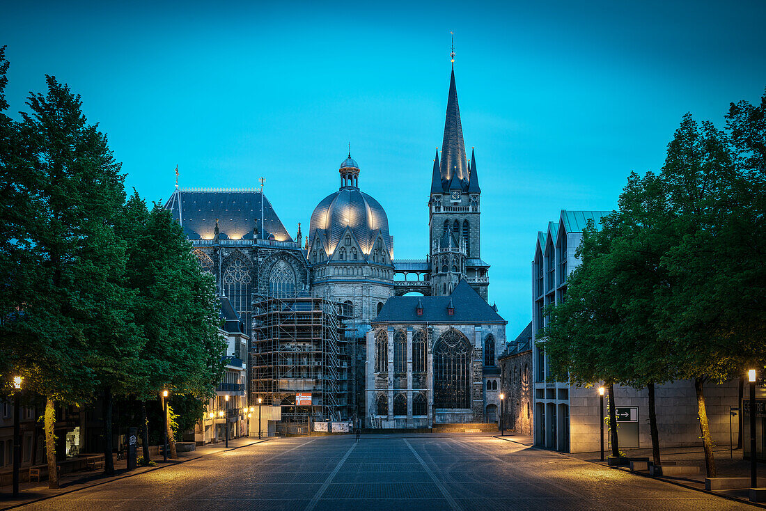 UNESCO World Heritage Aachen Cathedral at dawn, Aachen, North Rhine-Westphalia, Germany