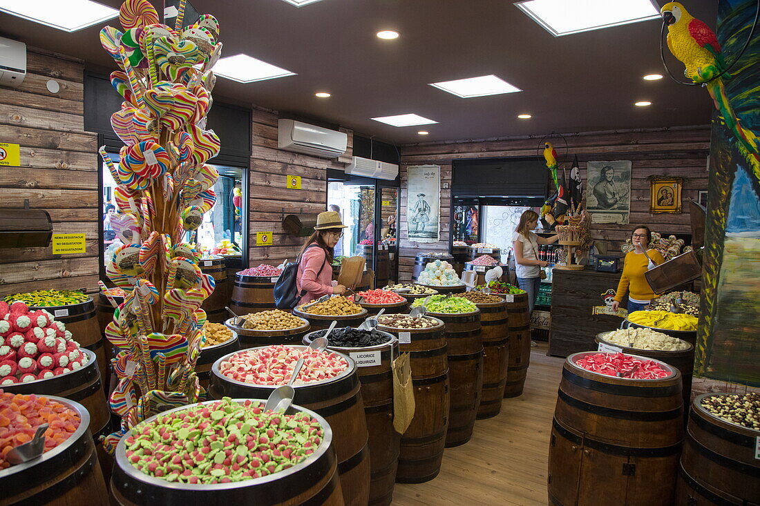 Candy store in Dubrovnik Old Town, Dubrovnik, Dubrovnik-Neretva, Croatia
