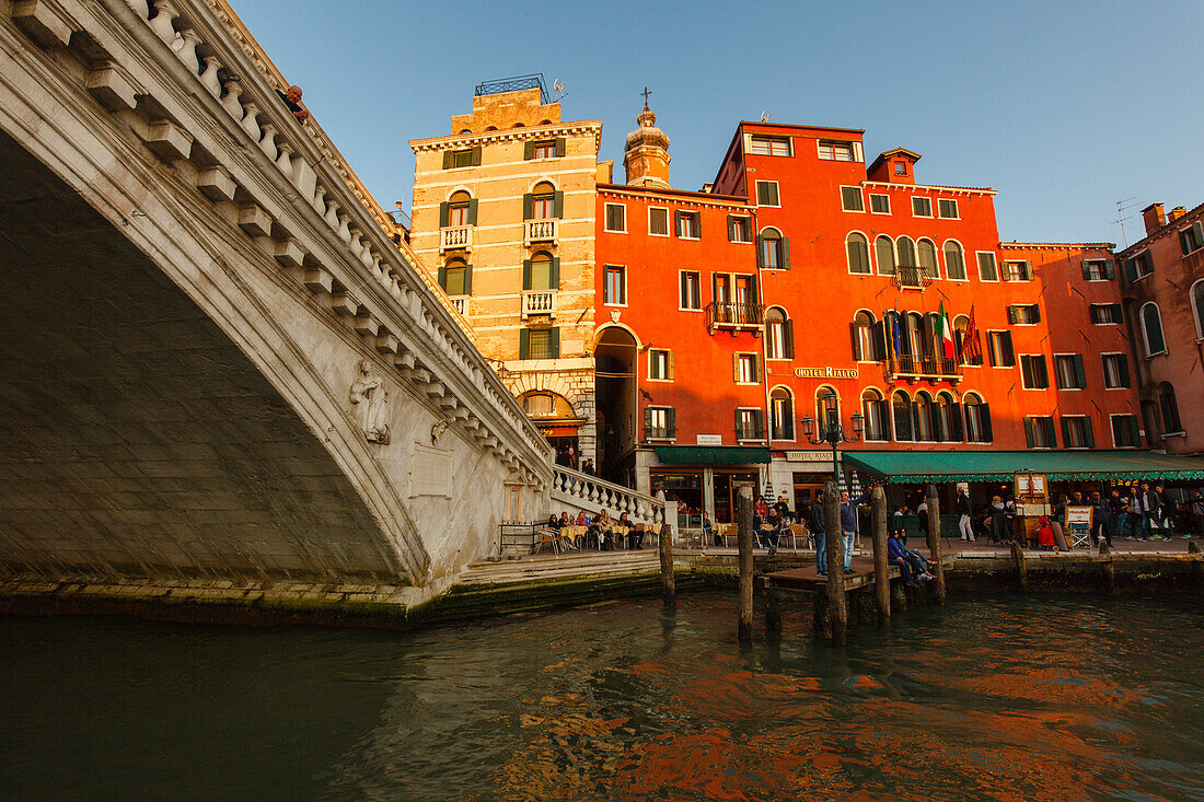 Ponte di Rialto, Rialto bridge, 16.th. century, Canal Grande, Venezia, Venice, UNESCO World Heritage Site, Veneto, Italy, Europe