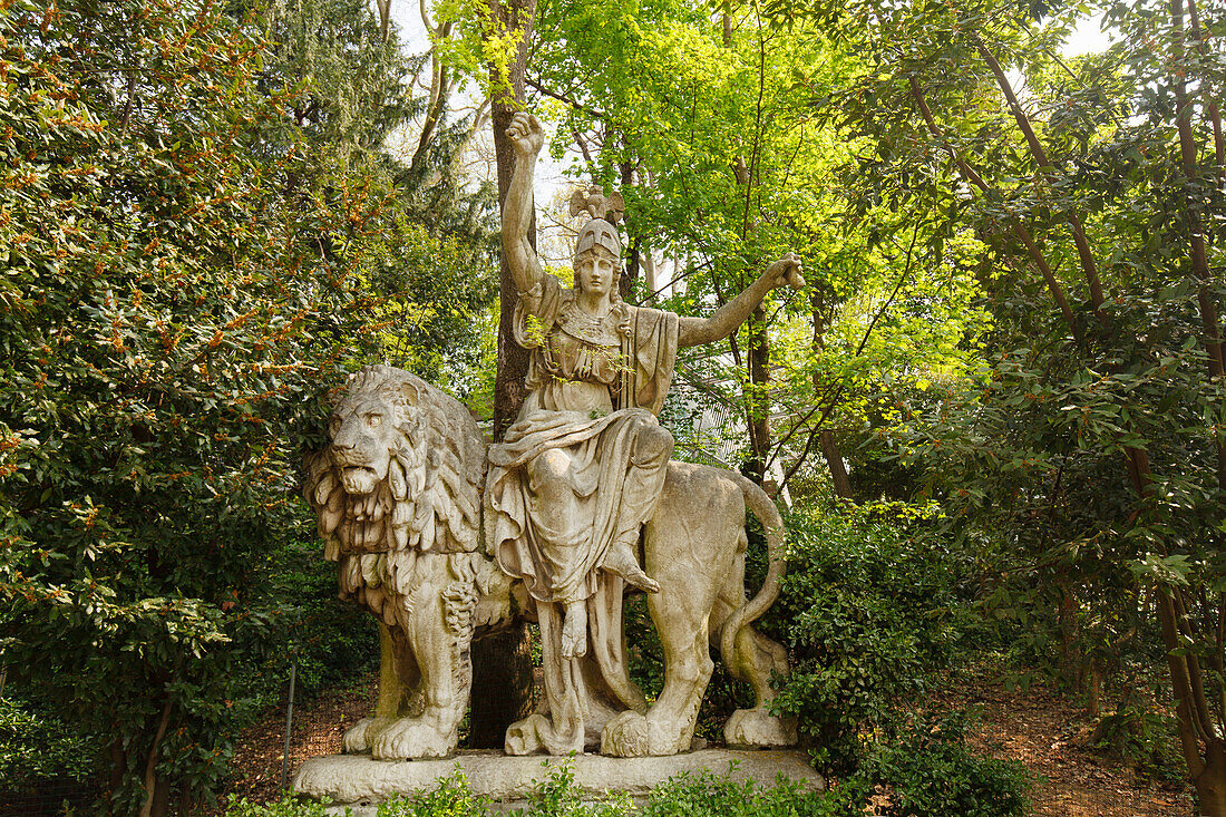 Löwen-Skulptur, Giardini Pubblicci, öffentliche Gärten, Viale dei Giardini, 19.Jhd., Venedig, UNESCO Welterbe, Weltkulturerbe, Venetien, Veneto, Italien, Europa