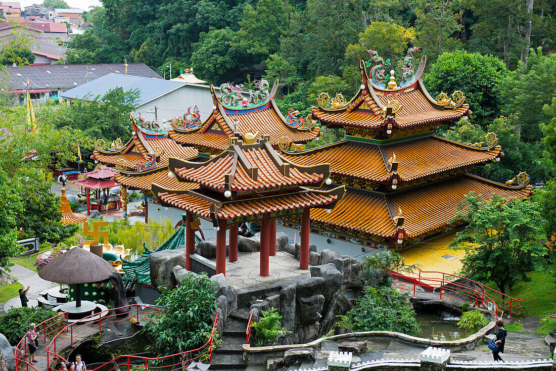 Der Fu Lin Kong Tempel auf Pangor Island, Malaysia